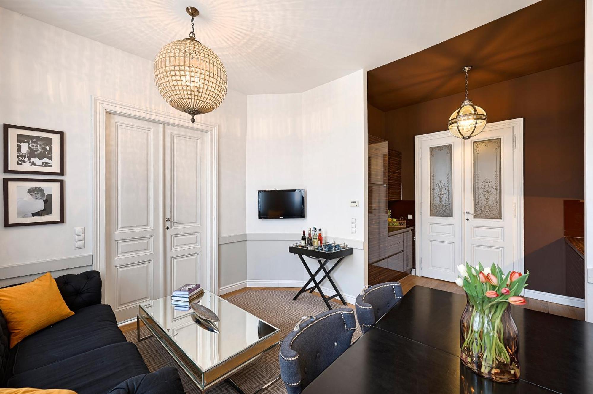 6 Rooms Viena Exterior foto